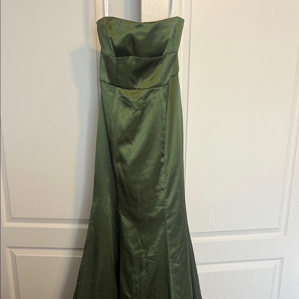 Azazie floor length with train strapless dress - Picture 1 of 4